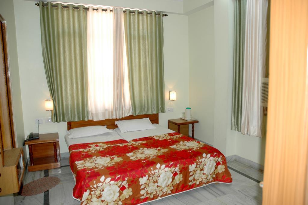 Hotel Madhav Palace Jaipur Eksteriør billede