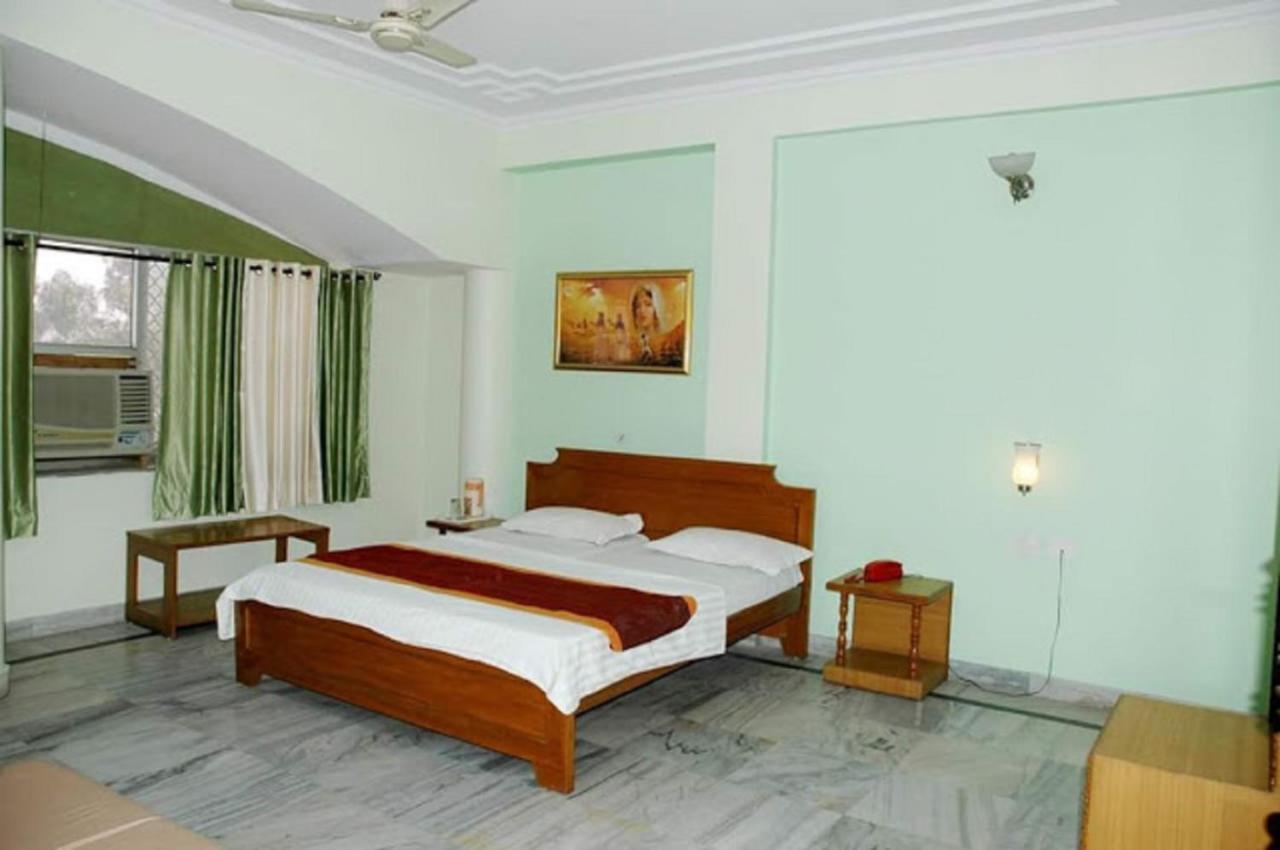 Hotel Madhav Palace Jaipur Eksteriør billede